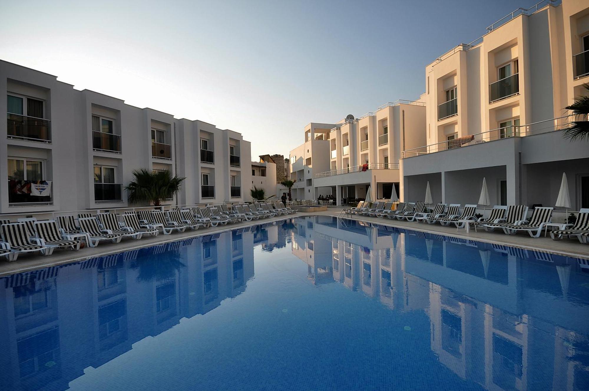 Club Shark Hotel Gümbet Exterior foto