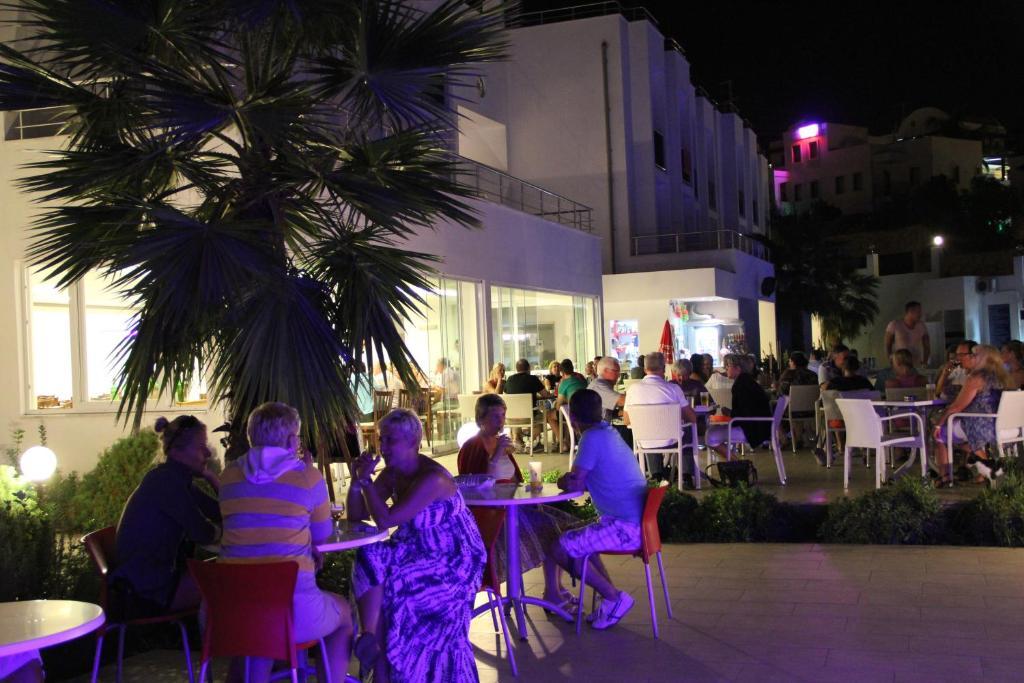 Club Shark Hotel Gümbet Exterior foto